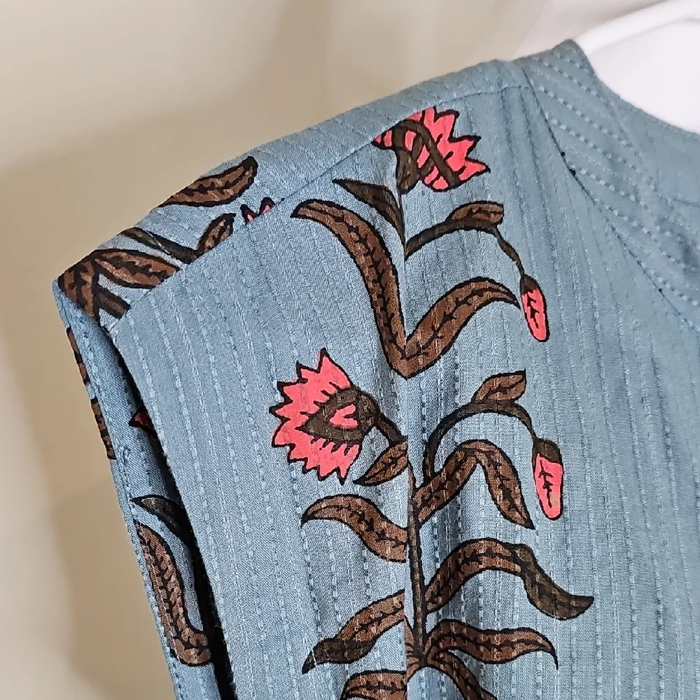 Uncle Frank by Ivy Jane Blue Floral Button-Front Tie Waist Barrel Leg Jumpsuit - Picture 8 of 13